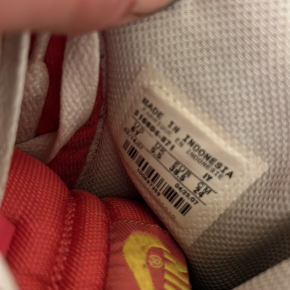 Dunks - Picture 5 of 7